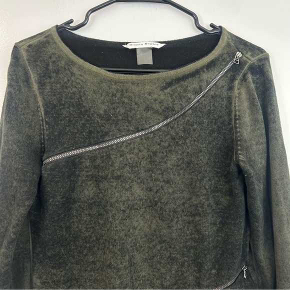 Bianca Nygard Olive Green & Black Asymmetrical Zipper Pullover Sweater Medium - Picture 6 of 10
